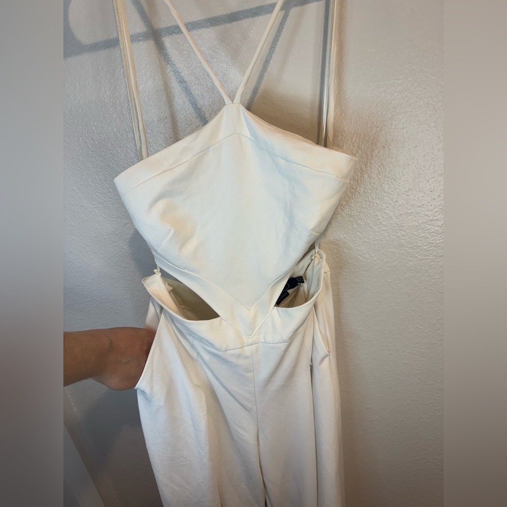 PatBo White Halter Neck Cutout Wide Leg Jumpsuit Size 2 - Picture 8 of 12